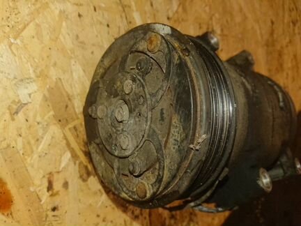 Компрессор кондиционера Ssangyong Kyron G23 2011