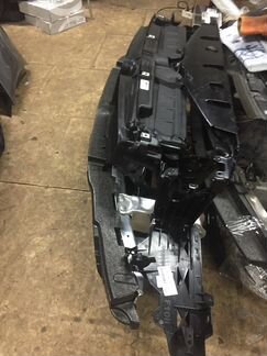 BMW f10 передняя панель телевизор передняя часть