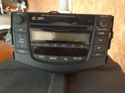 Автомагнитола тойота рав 4 III 2010 года, новая, о