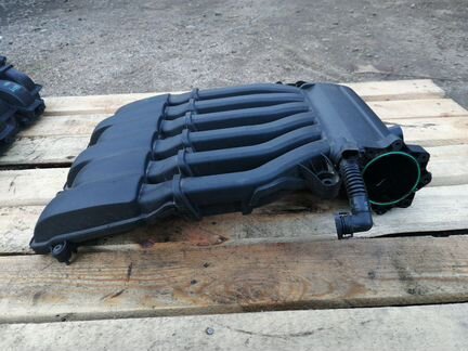 Коллектор впускной 3,6 VW Passat CC 2009-2012