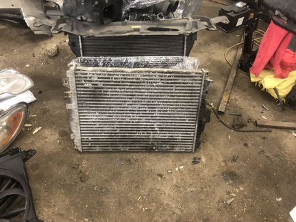 Jaguar XF дизель радиатор интекуллер