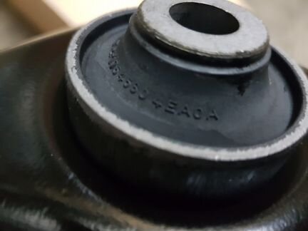 Рычаг правый Ниссан Кашкай J11 545004EA0B