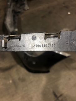 Направляющая бампера задняя правая Mercedes-Benz