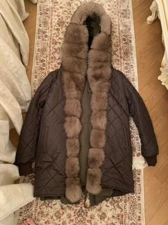 Парка с натуральным мехом песца цвета хаки, двусто