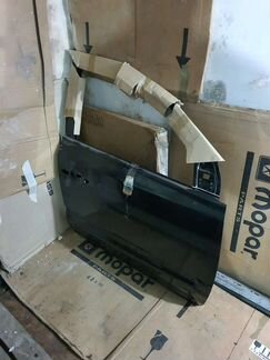 Дверь передняя правая / левая Рено колеос 2008