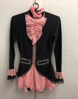 Платья для выступлений по фигурному катанию