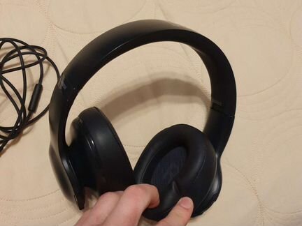 Беспроводные наушники JBL Everest 700