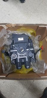 Гидромотор поворота Hyundai R250