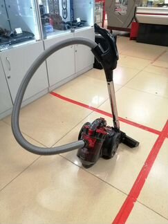 Пылесос Vitek Ultra Cyclonic 1700W