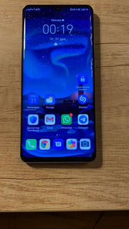 Телефон Huawei P30 Pro