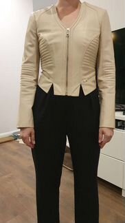 Куртка кожаная новая бежевая