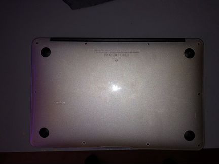 Macbook air 2011 11’