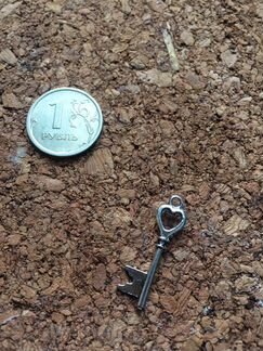 Подвеска ключик, олень, бемби, ласточка, соска