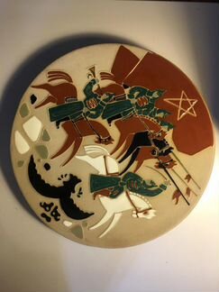 Антикварная тарелка