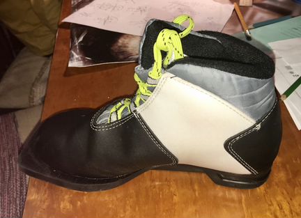 Лыжные ботинки 34 размер