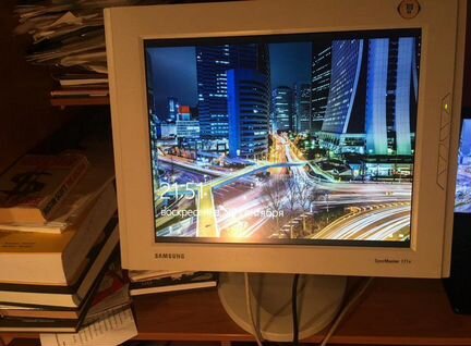 Монитор Samsung Syncmaster 171s