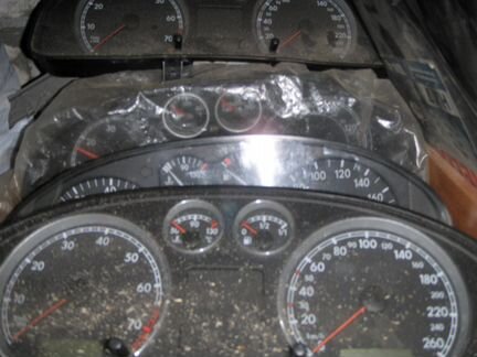 Щиток приборов 3B0920922X VW Passat B5