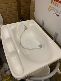 Пеленальный стол с ванночкой cam