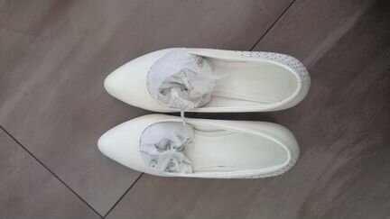 Туфли женские - 38 размер