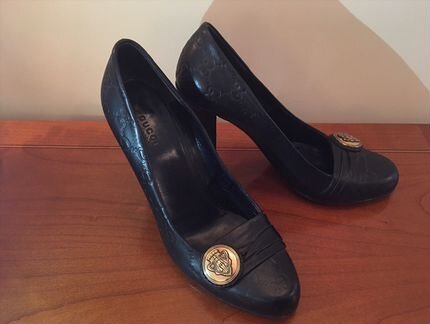 Оригинальные черные туфли Gucci