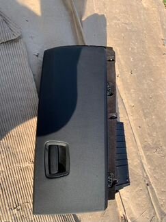 Бардачок BMW F01 F02 черный 9112164