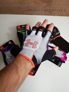 Перчатки Under Armour