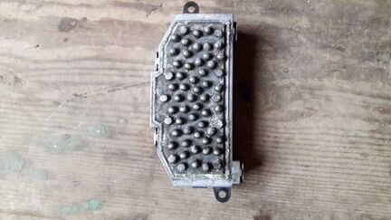 Резистор мотора печки Audi A4 B8 Ауди