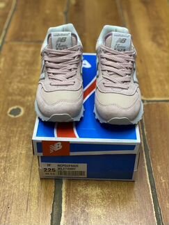 Кроссовки New Balance 574 пудровые