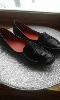 Лаковые чёрные туфли 38-38,5р clarks