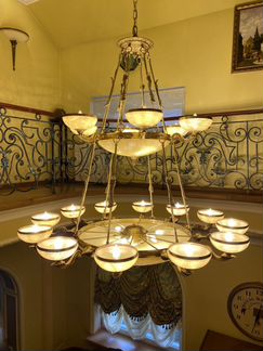 Люстра из натурального камня