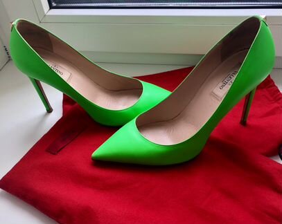 Туфли лодочки зеленые Valentino