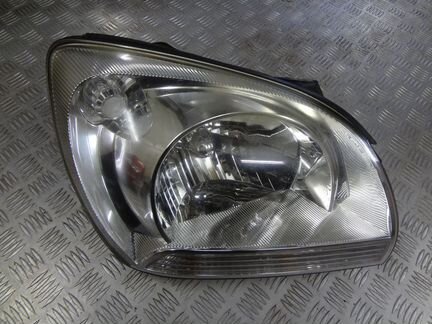 Фара Kia Sportage 2 правая под корректор оригинал