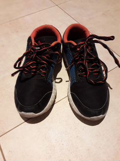 Продаю кроссовки для мальчика ф. reebok