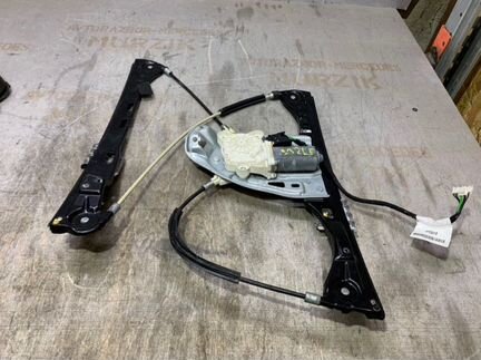 Стеклоподъемник передний левый Mercedes C-Class