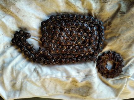 Продаю новую моторную цепь(63звена) для Явы 350 6V