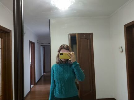 Свитер