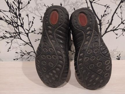 Сандалии р. 26, 17 см по стельке