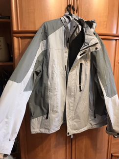 Куртка-ветровка