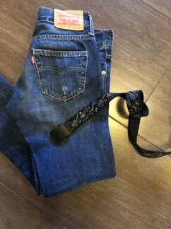 Джинсы levis