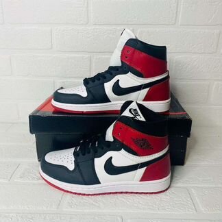 Кроссовки Nike Air Jordan 1