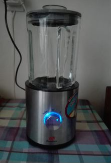 Блендер Binatone