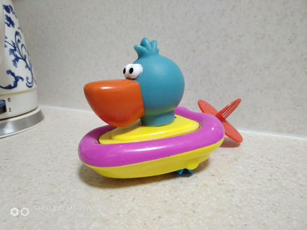 Игрушки детские для ванной