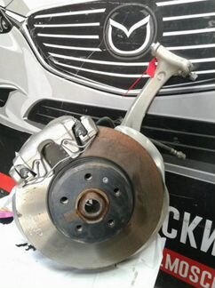 Кулак поворотный Audi А4 B9 2019 передний левый