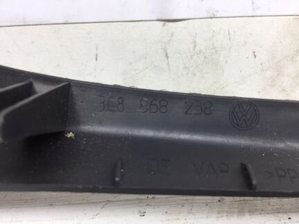 Накладка стойки правая Volkswagen Passat Cc 2.0