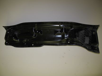 Накладка моторного щита Volkswagen Polo