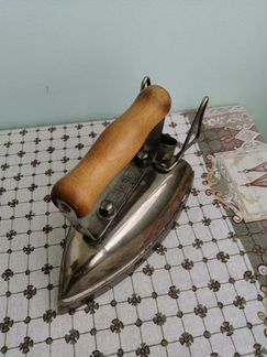 Утюг советский работающий ретро винтаж