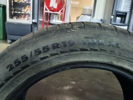 Шины зимние, 2шт, 255/55 R19, Nokian Hakkapelita R