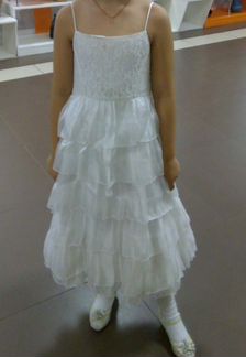 Нарядное платье для девочки