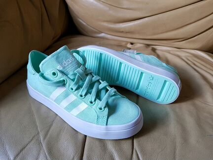 Кеды - кроссовки новые Adidas 36 р (22.5 см )