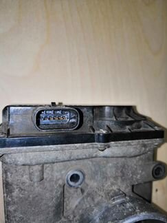 Дроссельная заслонка с обогревом Ford Escape 2008